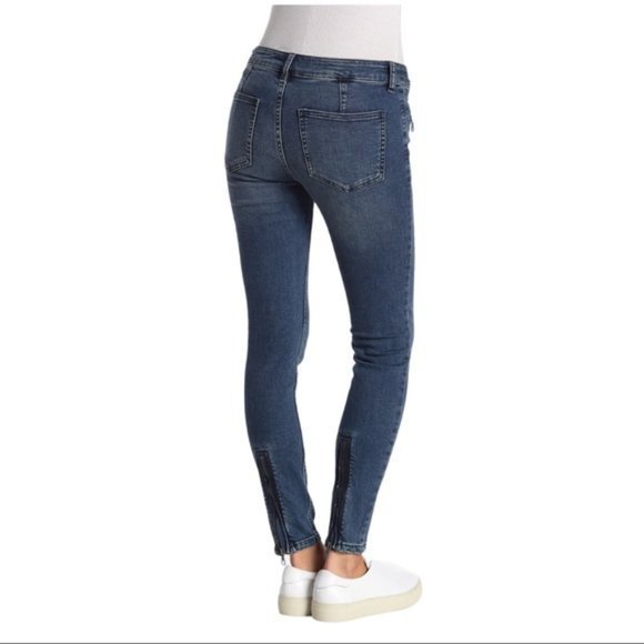 NWT Free People | Jet Low Rise Skinny Jeans - Picture 2 of 4